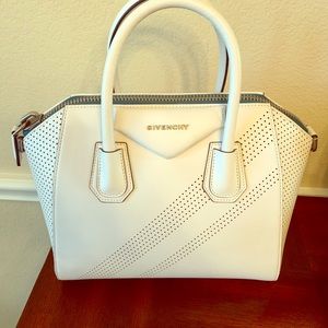 Givenchy White Antigona Bag